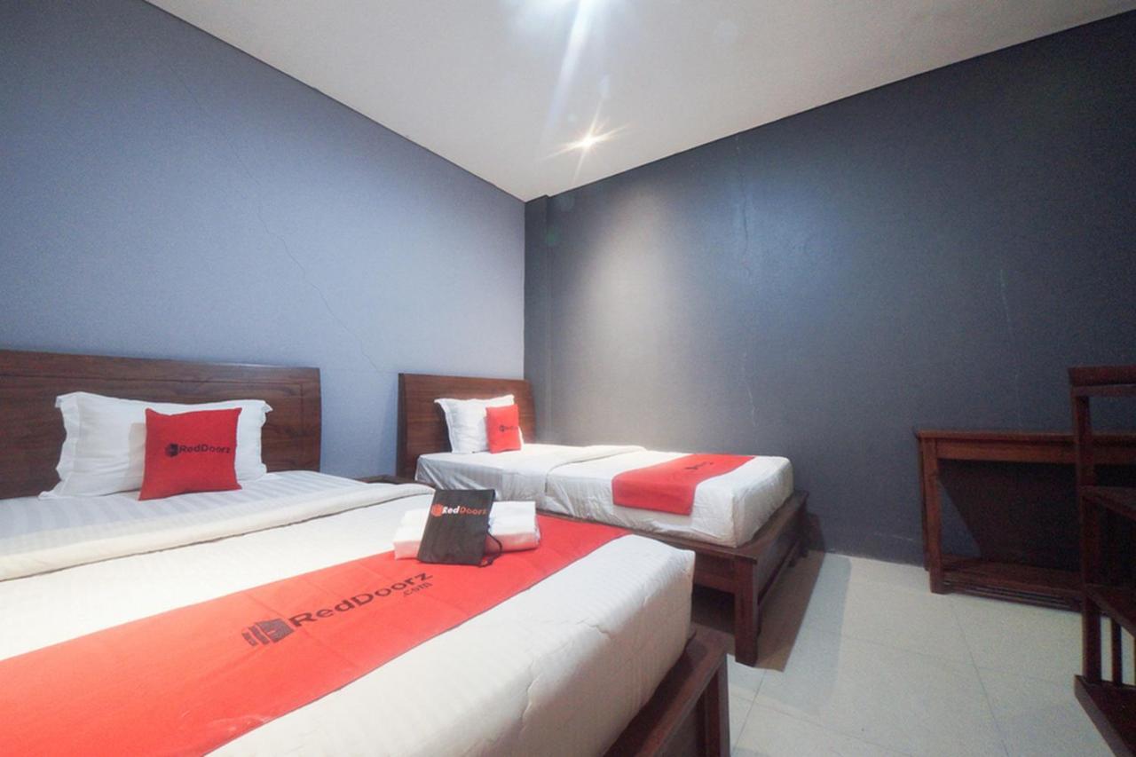 Reddoorz Syariah Near Suzuya Mall Banda Aceh 2 Geutieue Buitenkant foto