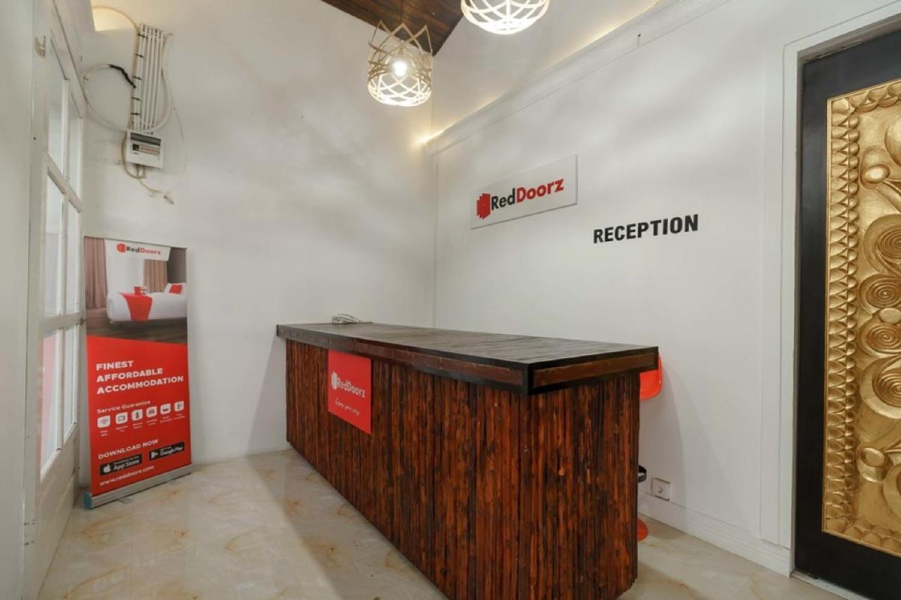 Reddoorz Syariah Near Suzuya Mall Banda Aceh 2 Geutieue Buitenkant foto
