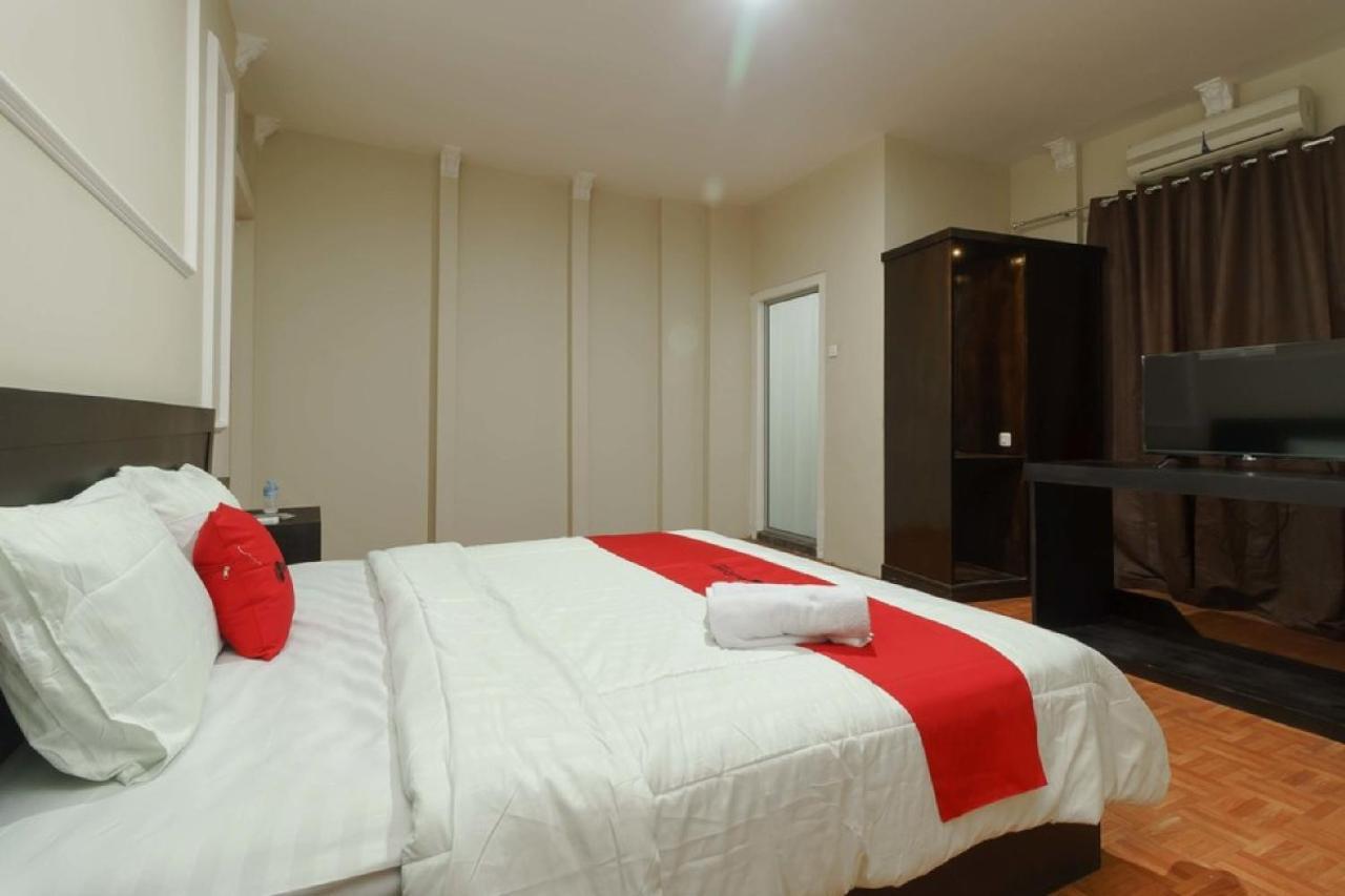 Reddoorz Syariah Near Suzuya Mall Banda Aceh 2 Geutieue Buitenkant foto