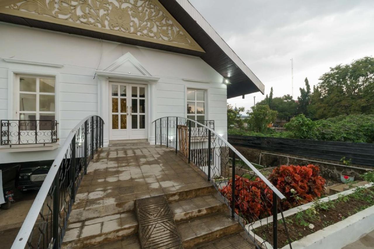 Reddoorz Syariah Near Suzuya Mall Banda Aceh 2 Geutieue Buitenkant foto